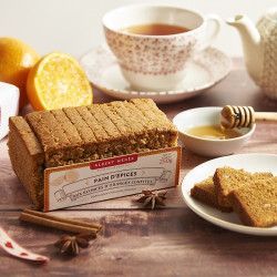 Candied orange Gingerbread with honey