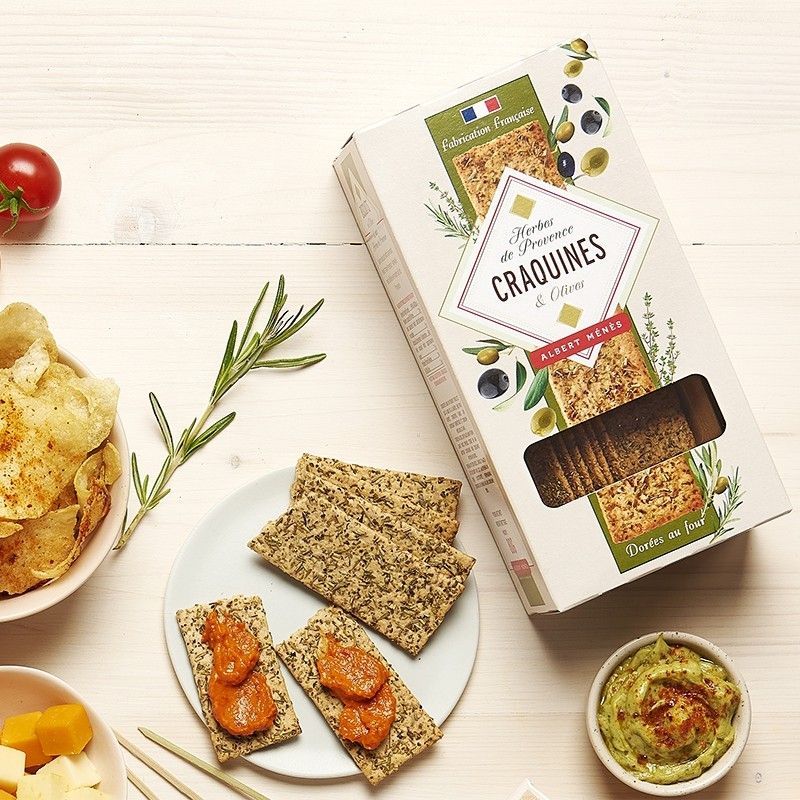 Crackers with Provence Herbs and Black Olive