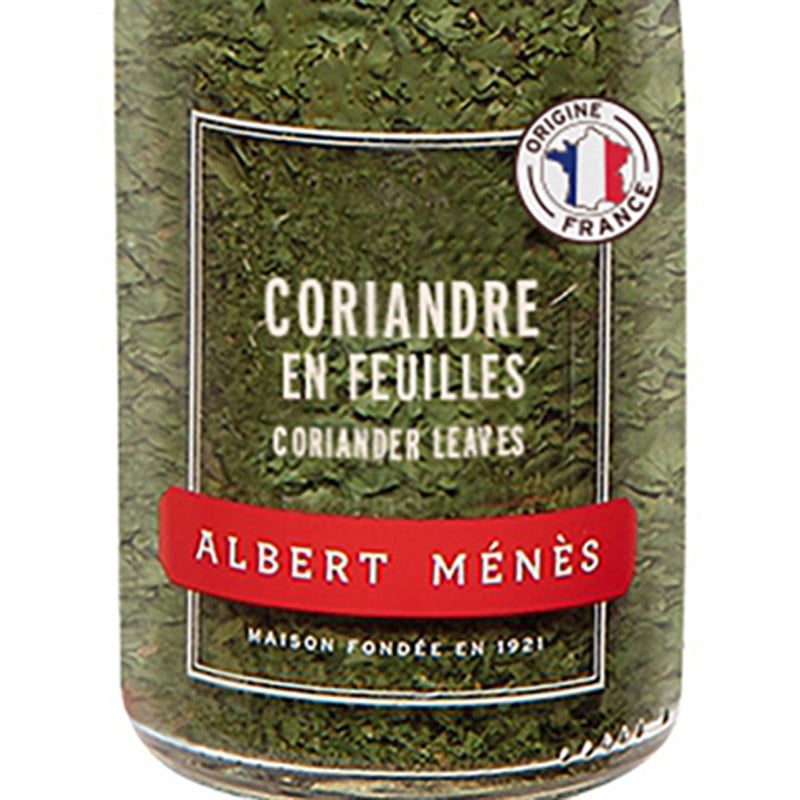 Zoom on the pot of Coriander Leaves Albert Ménès