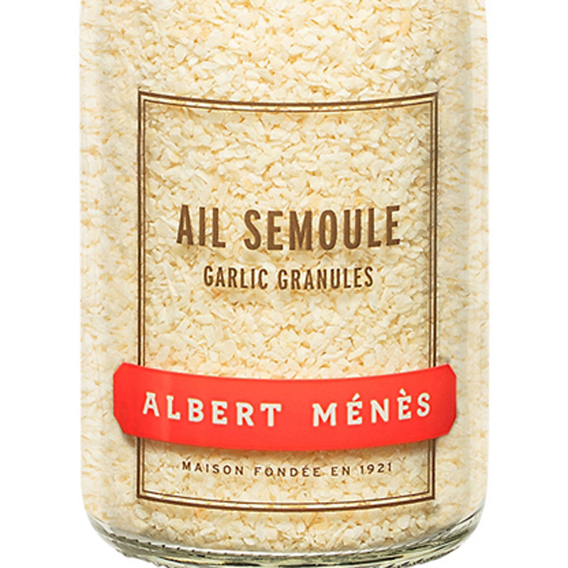 Zoom on the pot of Garlic Granules Albert Ménès