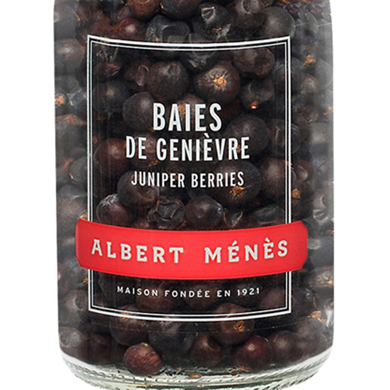 Zoom on the pot of Juniper Berries Albert Ménès