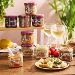 Tartinable de qualité Albert Ménès, crème de chèvre, tomate et herbes de Provence pour un apéritif raffiné