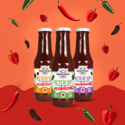 Détail de la texture onctueuse et des grains du piment dans le ketchup épicé Albert Ménès