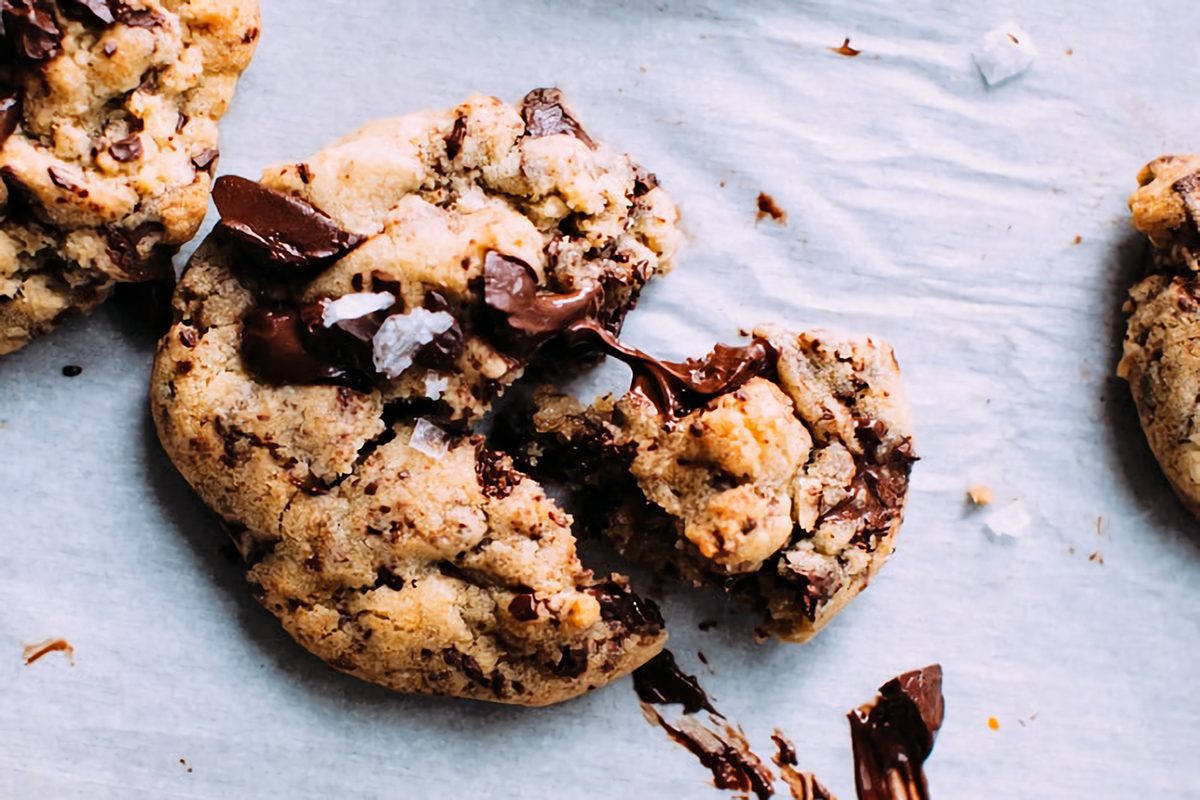Cookies aux Pépites de Chocolat et Noix de Macadamia