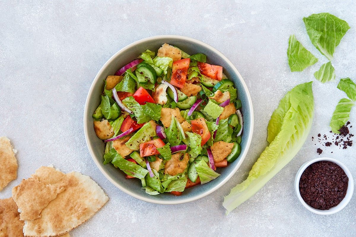 Salade Fattoush & Vinaigrette au Sumac