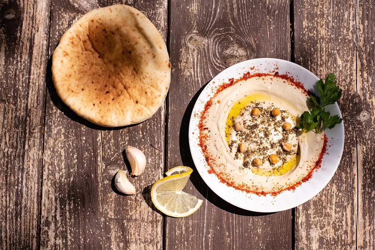 Houmous au zaatar et au sumac